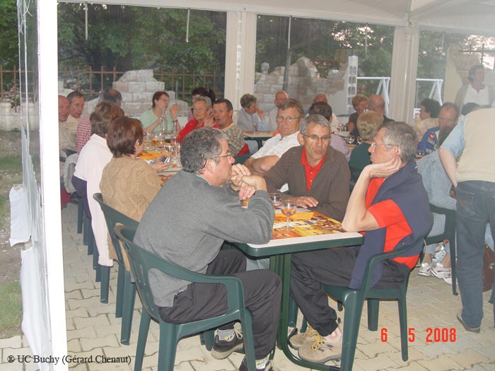 48 au restaurant du camping